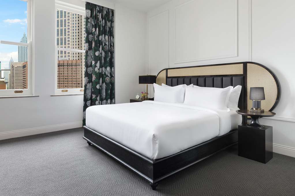 The Candler Atlanta, Curio Collection By Hilton Hotel 4*