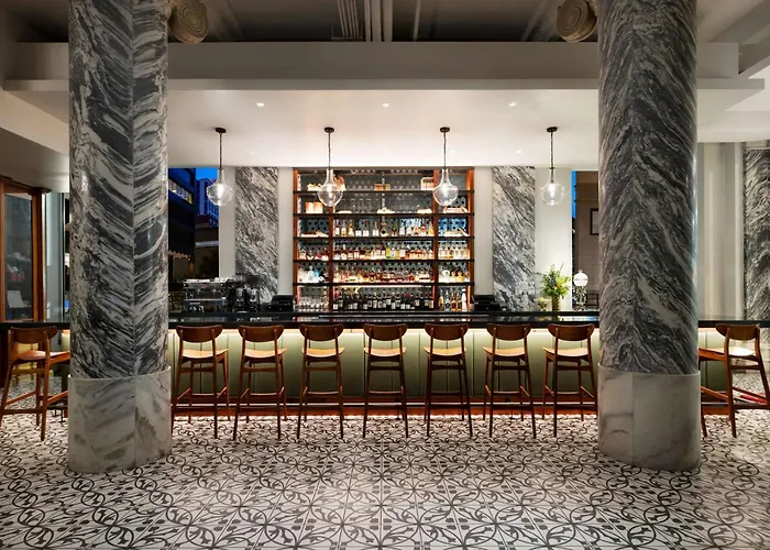 The Candler Hotel Atlanta, Curio Collection By Hilton
