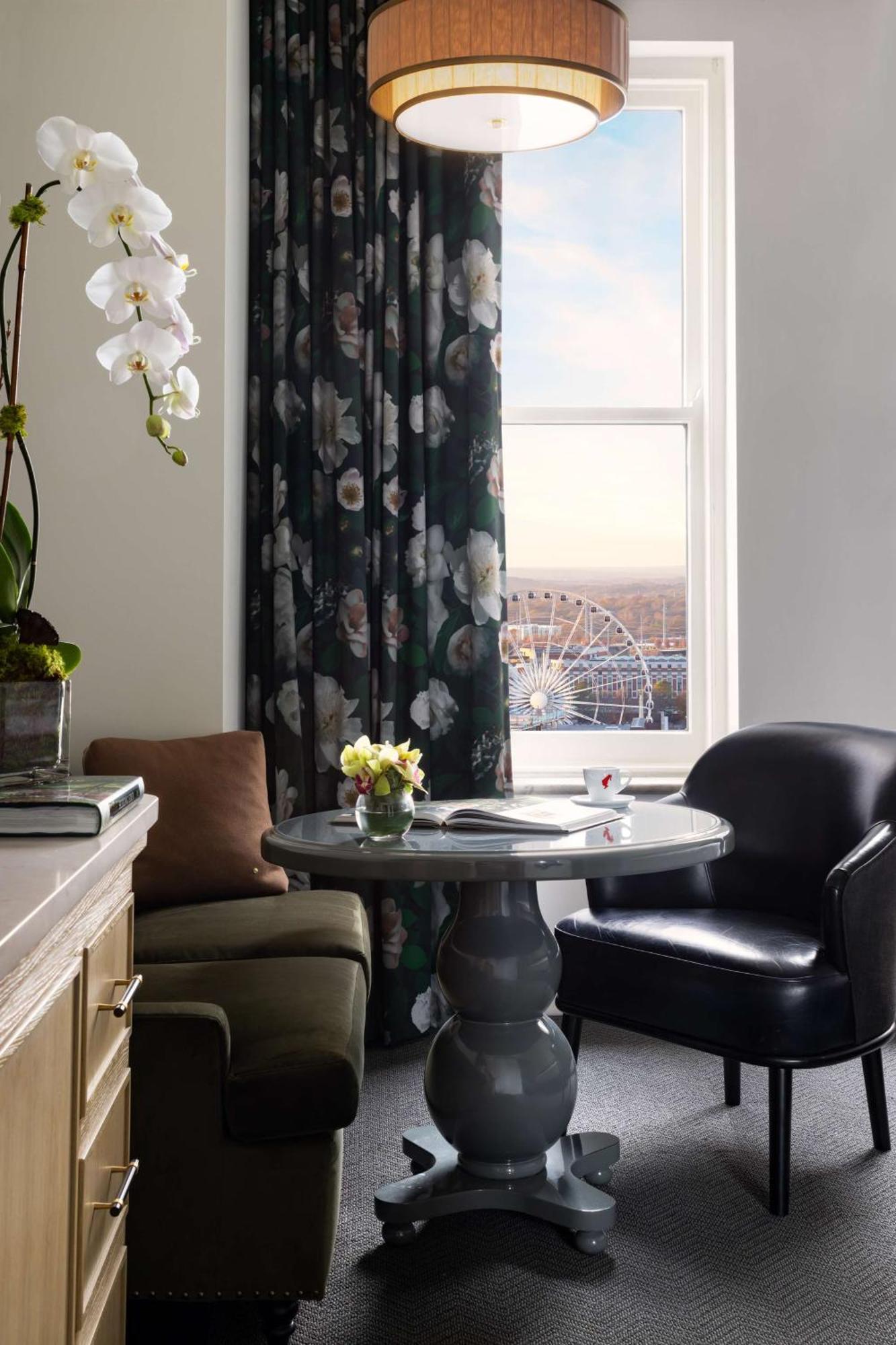 The Candler Atlanta, Curio Collection By Hilton Hotel